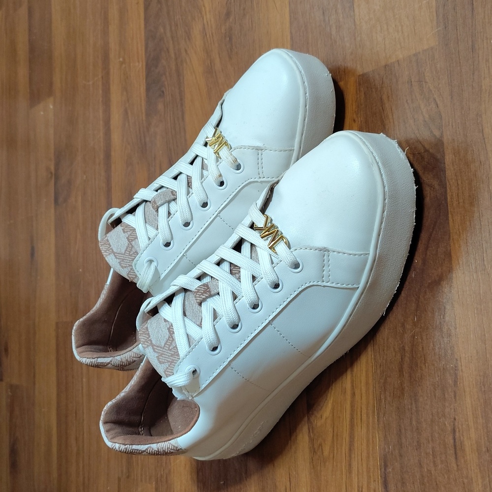 Michael Kors Poppy (Lace Up Sneakers) Sz 8.5M Cream/Brown - Picture 3 of 7